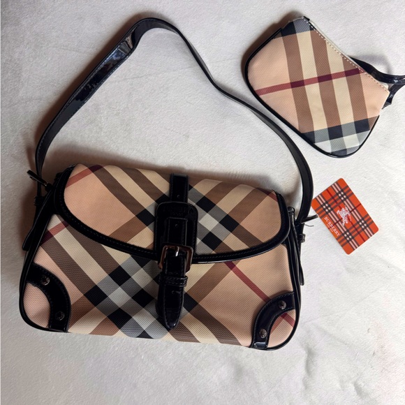 Burberry Haymarket Check Shoulder Bag with Coin Purse - Picture 2 of 12